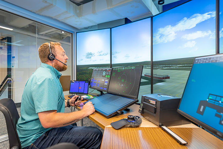 Air Traffic Control Simulation Lab