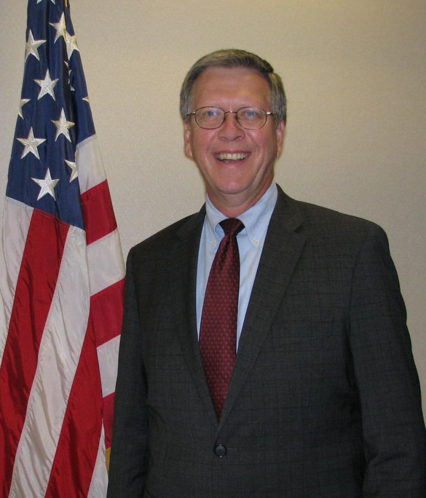 Dennis Roberts headshot, FAA's Regional Administrator for the Western-Pacific Region