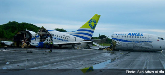 "Photo of Aires Flight 8250 wreckage"