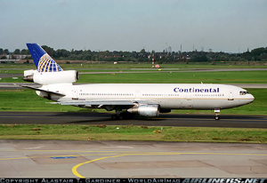 "Photo of DC-10 Photo copyright Alastair T. Gardiner (WorldAirImg) - used with permission"