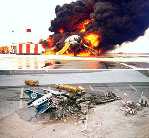 "Photos of ONA Flight 32 a DC-10 at JFK"