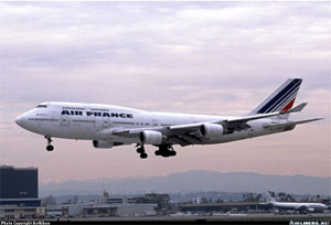 "Photo of Air France 747-400 on approach Photo copyright Pima Air Museum Air Nikon Collection - used with permission"