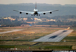 "Photo of Airbus A380 crosswind landing Photo copyright Juergen Trautwein - used with permission"