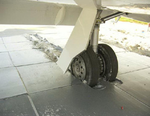 "Functional EMAS Bed - NTSB Docket Photo"