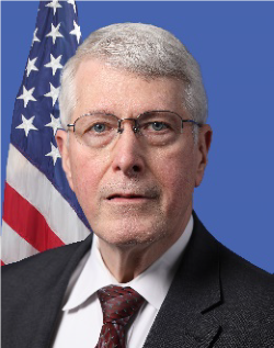 Official photo of Ken Alexander