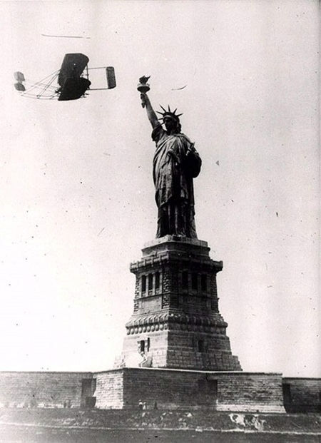 Wilbur Wright flew around the Statue of Liberty as part of the New York Hudson-Fulton Celebration in 1909.