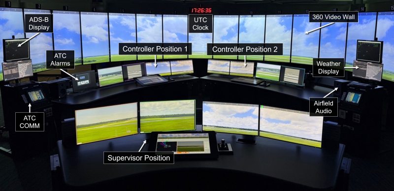 Air Traffic Control Specialist view from a DT Center