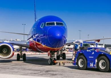 aircraft engine towing equipment